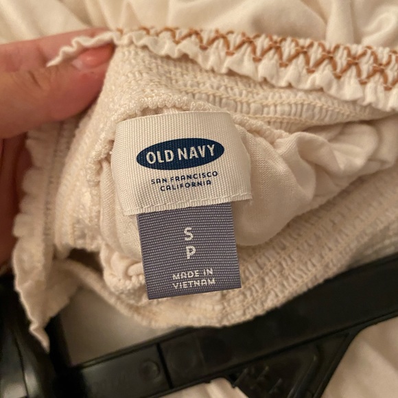 Top - Picture 2 of 3